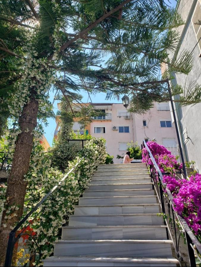Fjora Rooms Sarande Exterior photo